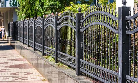 metal fence at the front of a georgian house|Metal Fence At The Front Of A Georgian House .